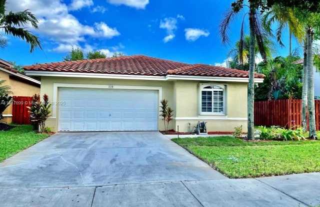 Photo of 330 Via Firenza Way