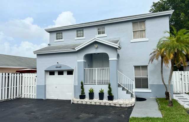 4440 Southwest 72nd Terrace