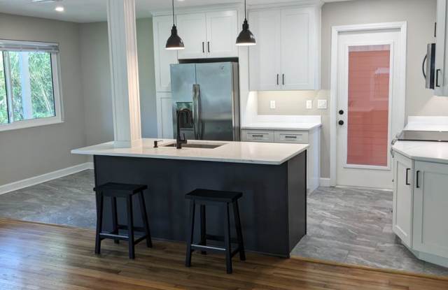 Beachside 3 bedroom, 2 bathroom in Daytona Beach