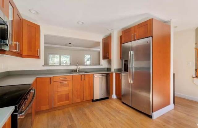 55 Waterhouse St.