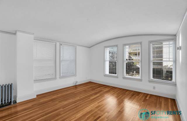 Pacific Heights: Updated 1 Bed w/ Formal Dining Room  Optional Parking
