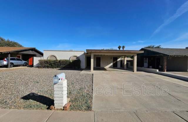 Photo of 513 N Apache Dr