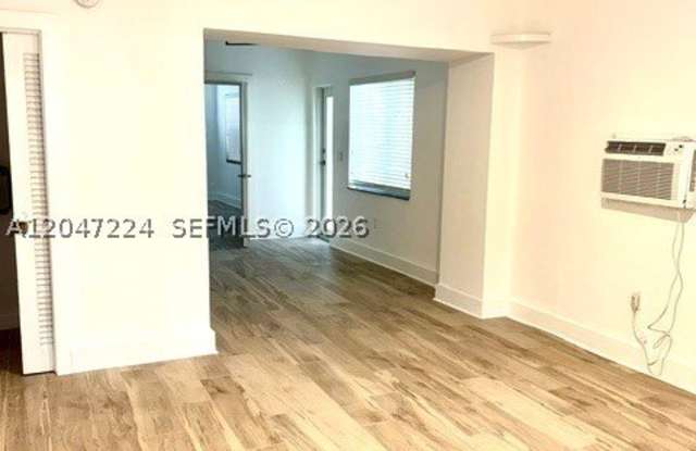 1553 Jefferson Ave