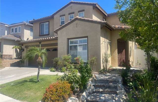 8200 E Brookdale Lane