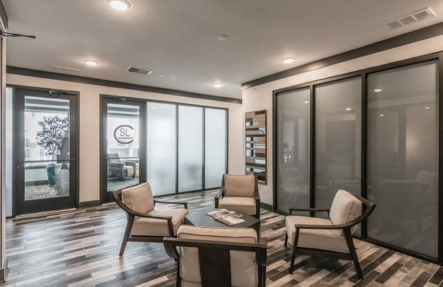 Vintage Gateway Apartments