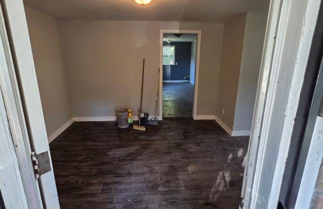 2866 Edgewood Street