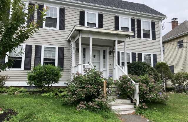 12 Salem Street