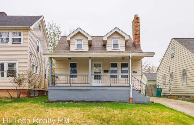 17204 MAPLEBORO AVE