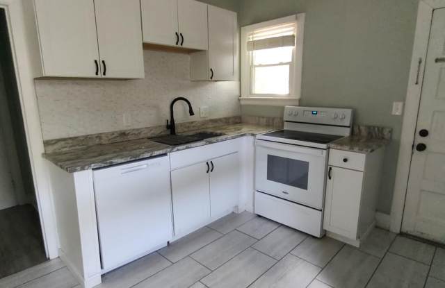 715 Red Cross Street