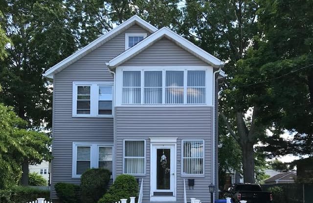 79 Golden Ave. - 79 Golden Avenue, Medford, MA 02155