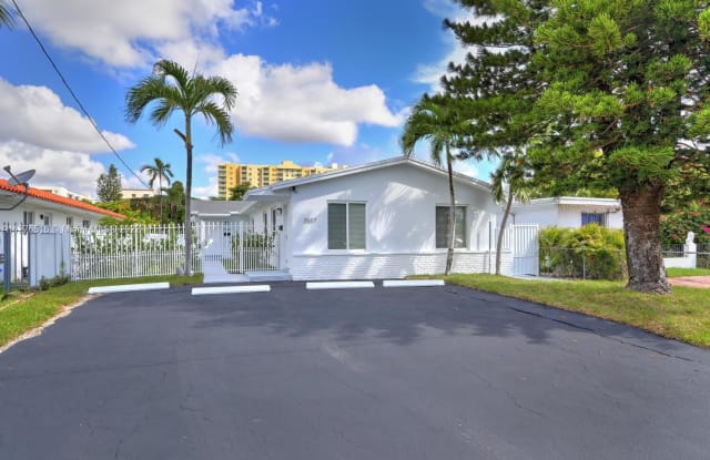 3507 SW 23 Ter - 3507 SW 23 Ter, Miami, FL 33145