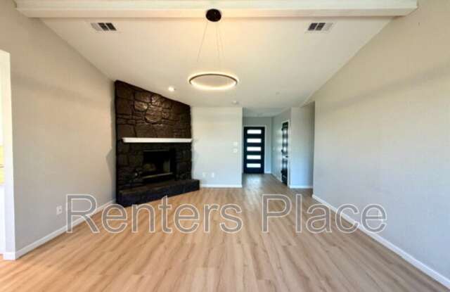 1804 South Gardenia Avenue