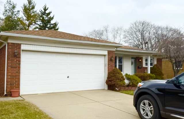 12237 Champaign Avenue