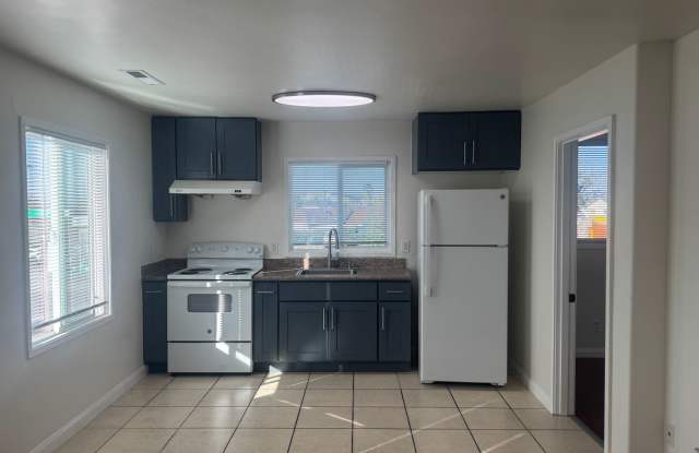 Remodeled 2 Bedroom, on San Pablo Ave, in East Richmond Area