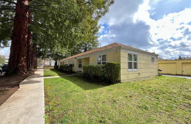 Photo of (PEA) 1014 Lawrence St. - 1 bed/bath