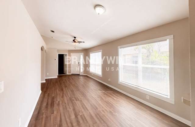 7434 Oxford Garden Circle