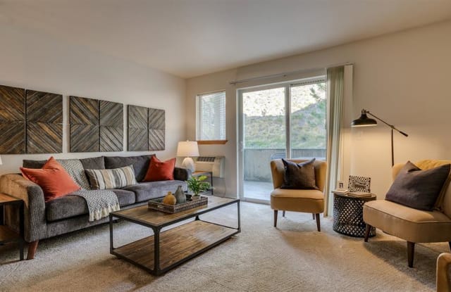 Photo of Canyon Bluffs