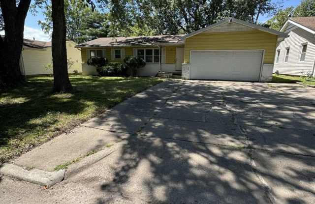 Cute 3 bedroom house in southwest Springfield!!