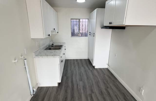 Photo of 5961 Harvard Boulevard