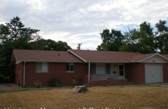 3505 Sheridan Ave - 3505 Sheridan Avenue, Loveland, CO 80538