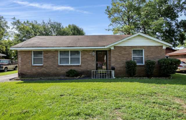 Photo of 845 29th Street Southwest