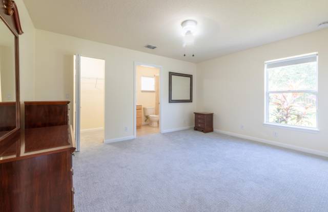 1470 SW Gadsan Avenue