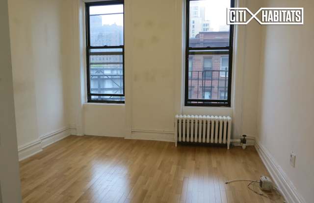 437 West 36th Street - 437 West 36th Street, New York City, NY 10018