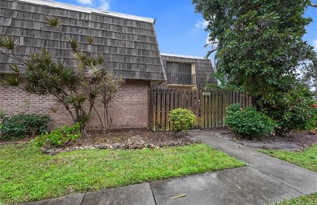 5620 Malt DR