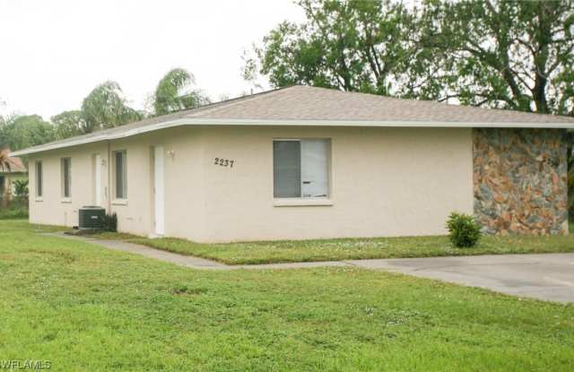 2237 Iris Way