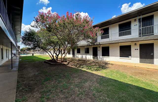 Southgate Manor Apartments