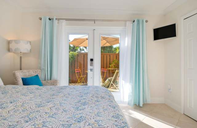 1420 Ne 17th Terrace