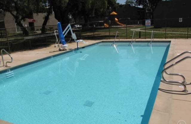 5720 East Ave Unit A32