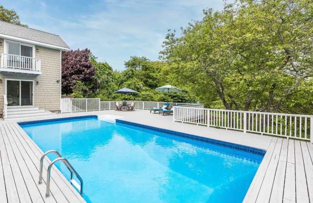 6 Upper Firestone Road