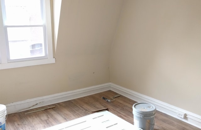 917 Anchor St Philadelphia PA apartments for rent