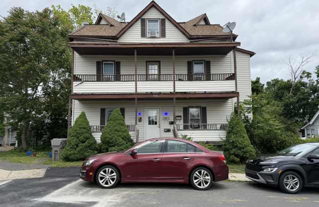 56 Ingraham Place