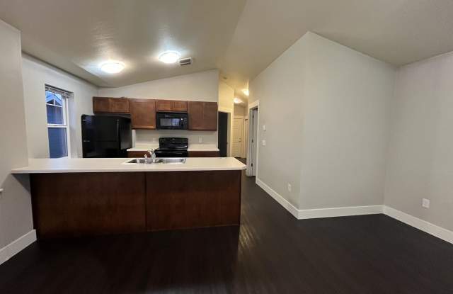 1745 S. 3rd St. W.Apt. 202 - 1745 South 3rd Street West, Missoula, MT 59801