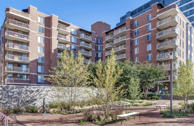 Luxury Apartments for Rent in Bethesda, MD