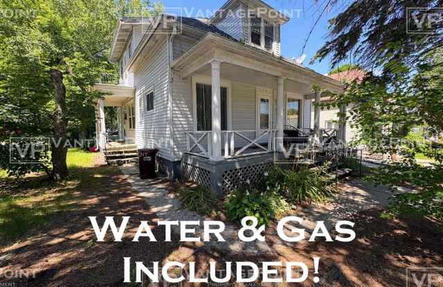 1218A South 16th Street - Upper
