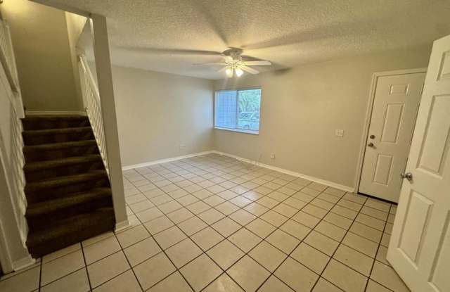 1643 East 16th Street