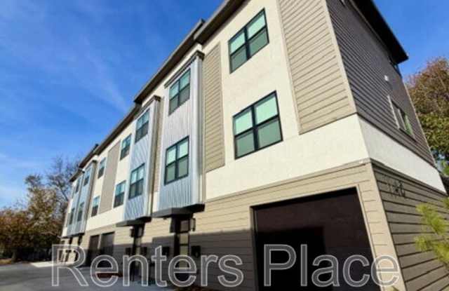 Photo of 1140 South Quincy Avenue