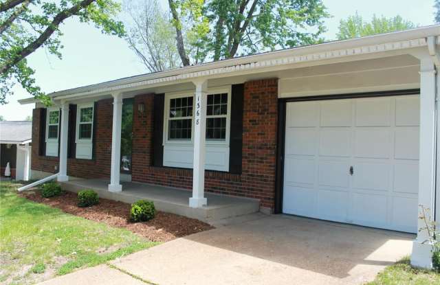 1368 GLENROCK Drive