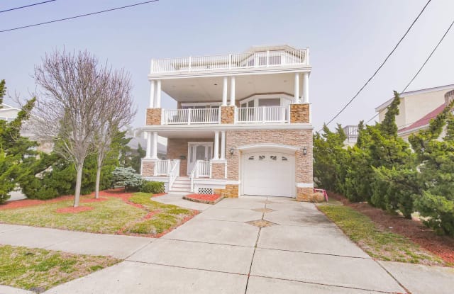 229 N 8th Street - 229 8th St N, Brigantine, NJ 08203