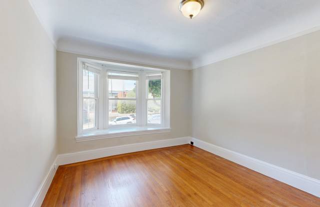 400 DUBOCE