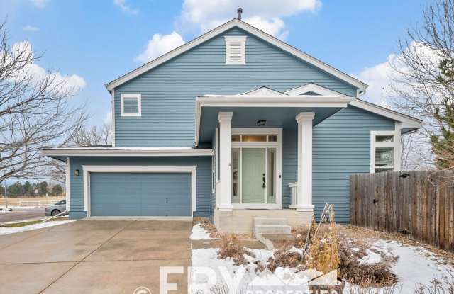 Great Townhome Near the Foothills