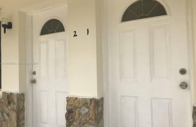2362 NW 34th St