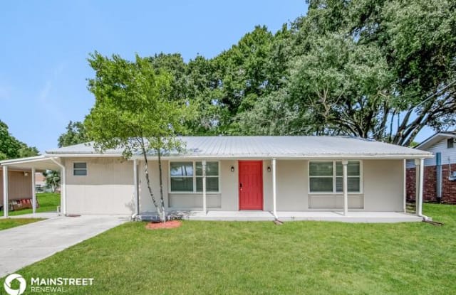 107 Lake Elizabeth Drive