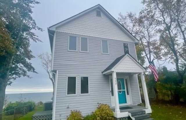 117 CHESAPEAKE Avenue