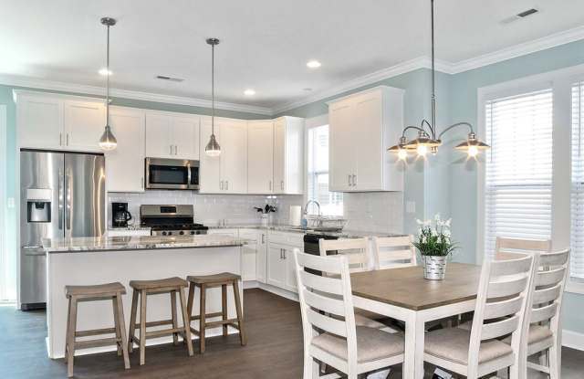 Photo of 317 26th Half Street