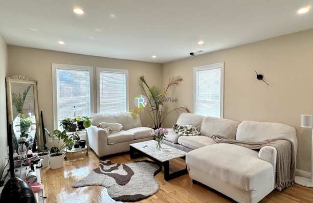 64 Waverly