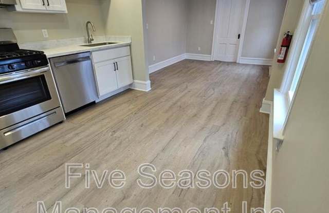 98-2 North Champlain Street